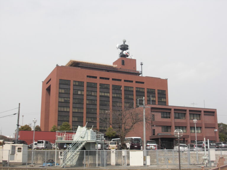 Mie_Prefecture_Police_Head_Office_2011