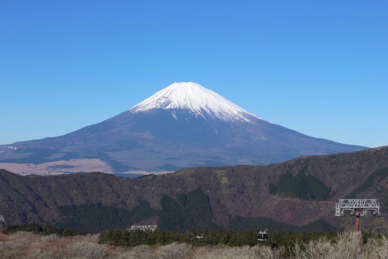Views_of_Mount_Fuji_from_Ōwakudani_20211202