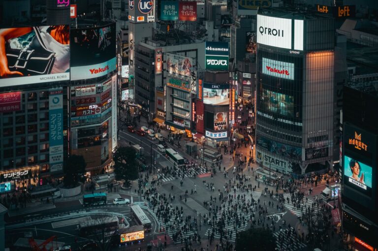 shibuya-crossing-1280w