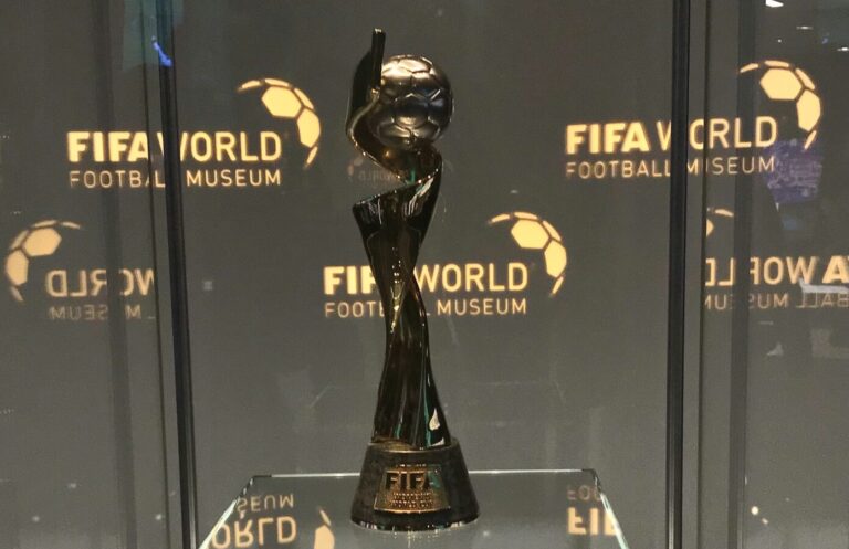 FIFA_Women_World_Cup_Trophy_(Ank_Kumar,_Infosys_Limited)_01 (1)