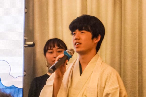 Shogi: Fujii Sōta conquista terceiro título consecutivo no torneio Meijin