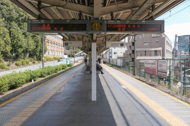 Komaba-Todaimae-STA_Platform1-2
