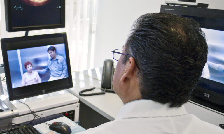 Telemedicine_Consult