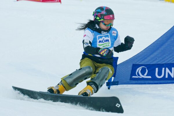 Snowboard: Tomoka Takeuchi anuncia aposentadoria após olimpíada