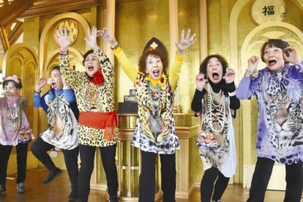 Grupo de idosas de Osaka lança nova música após seis anos e espalha “obachaaan power”
