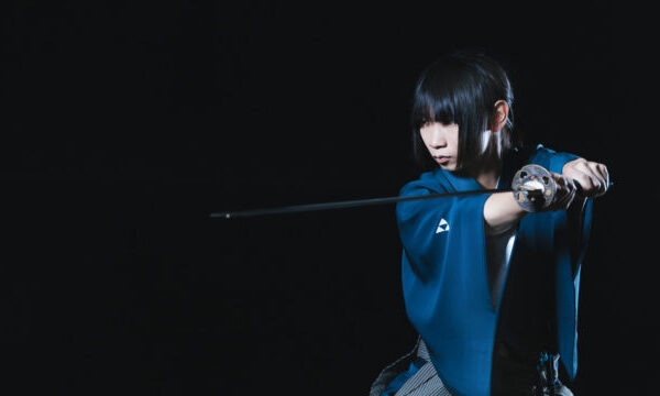 Japão proíbe uso de katanas reais em atividades turísticas
