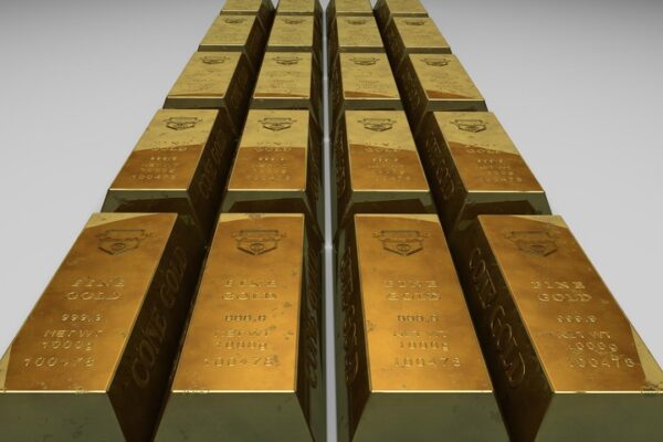 Idoso doa 20 quilos de ouro para melhorar abrigos de emergência em Nara, Japão
