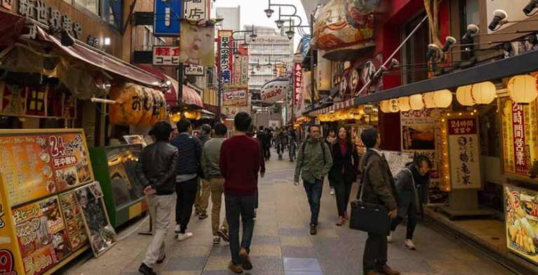 shinsekai_osaka_japan_024_xl