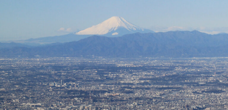 Airborne_imagery_Mt._Fuji_and_Tokyo_(4277464103)
