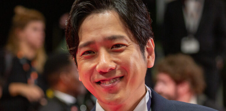 Kazunari_Ninomiya_at_2025_Cannes_Red_Carpet_1