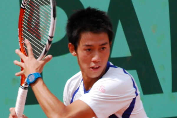 Kei Nishikori está fora do US Open por lesão nas costas