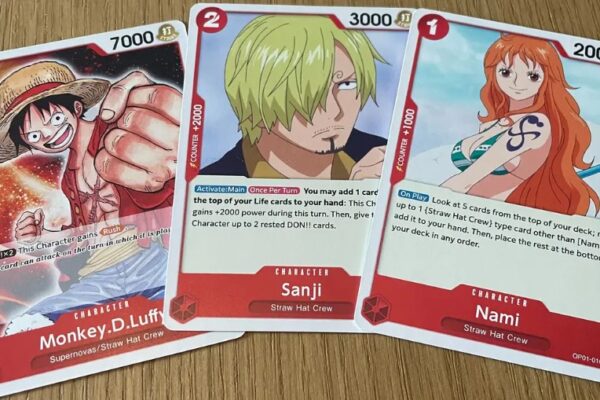 McDonald’s Japan adia McLanche Feliz com cartas de One Piece após caos com Pokémon