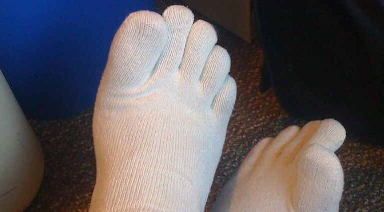 Toe_sox_from_Japan