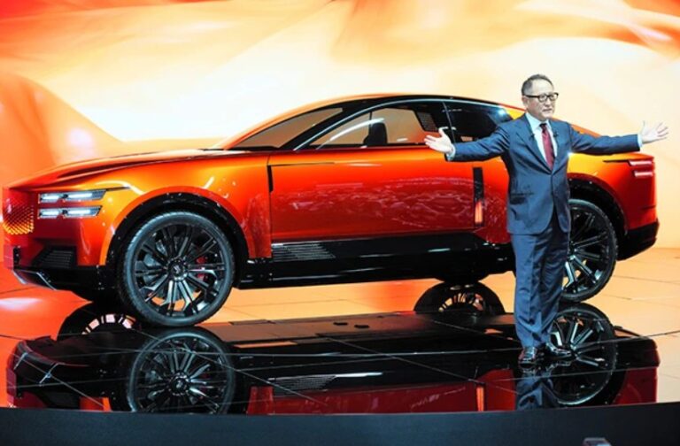 Toyota Corolla Concept 2025 - 02