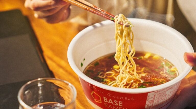 cup ramen nutrititvo 02