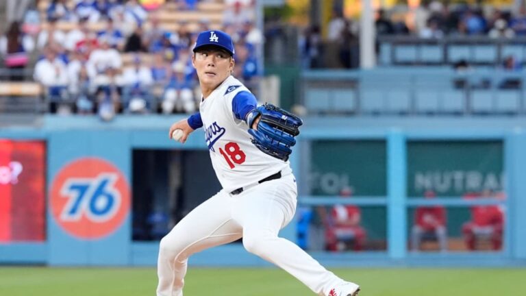 yoshinobu yamamoto - los angeles dodgers