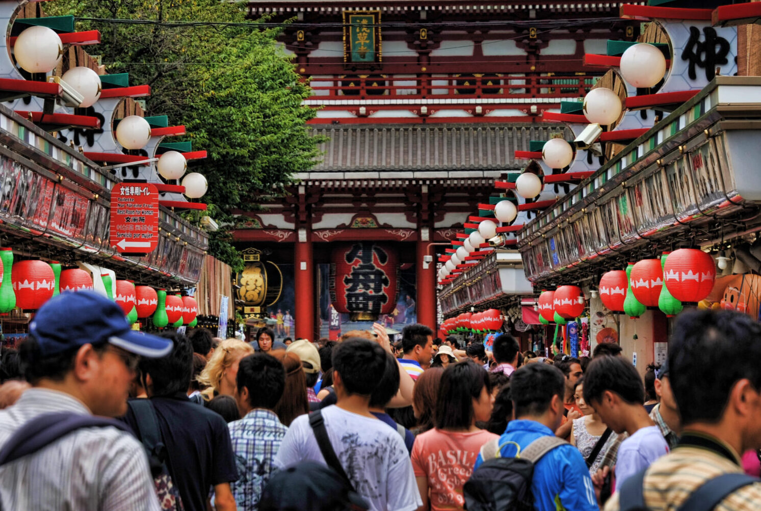 Número de turistas estrangeiros no Japão cresce 17,6% em outubro e atinge segunda maior marca da história