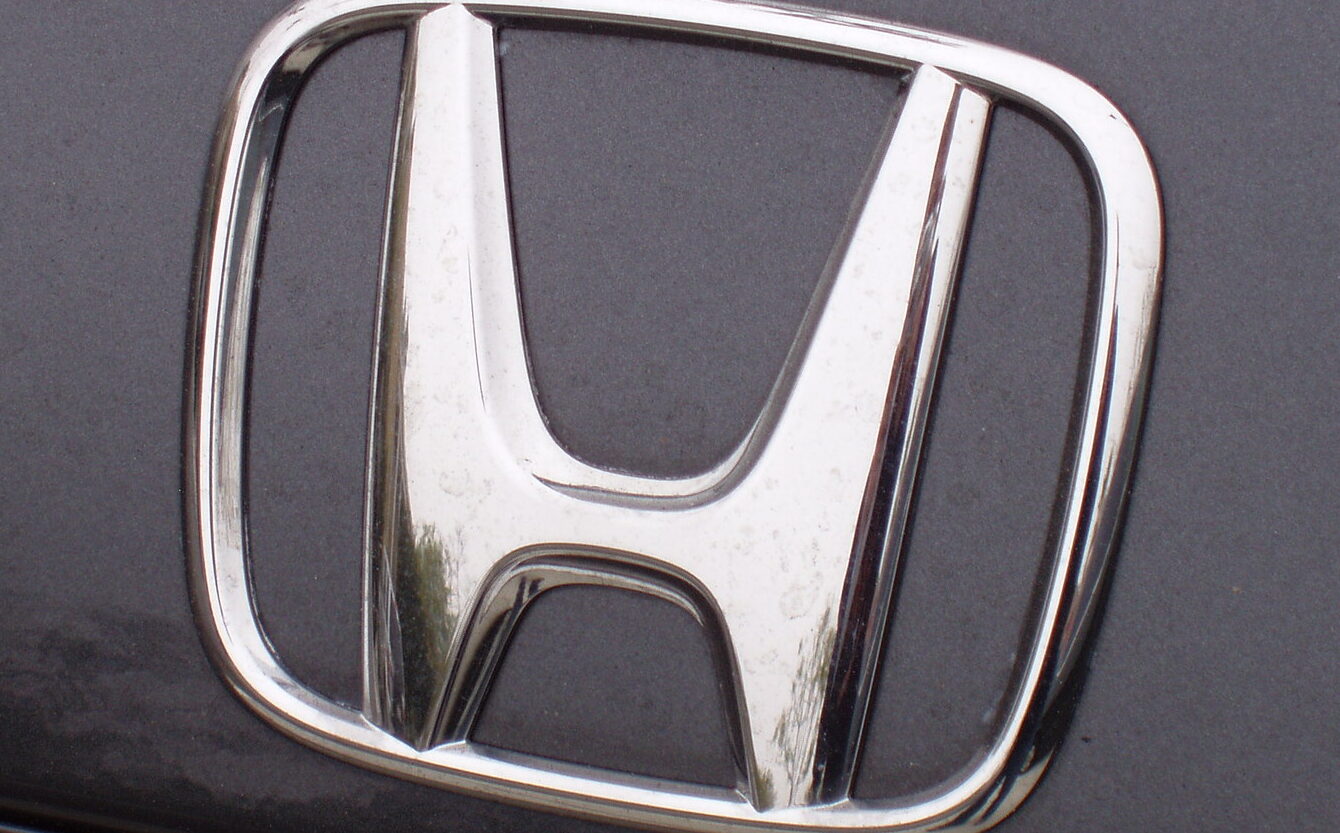 Honda faz recall de 256 mil Accord Hybrid nos EUA por falha de software que pode causar perda de potência