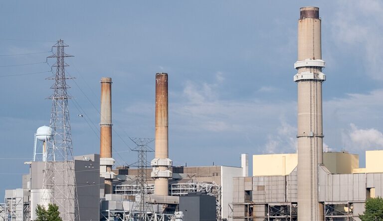 Dan_E_Karn_Power_Plant_-_August_2020_(2599)
