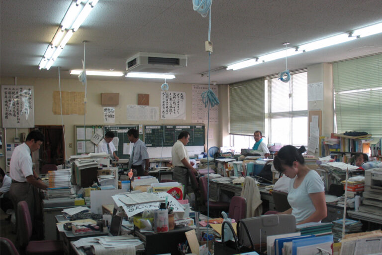 Japanese-Teacher's-Room