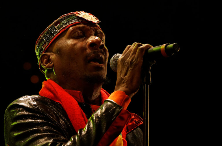 Jimmy_Cliff_-_Festival_du_Bout_du_Monde_2012_-_022