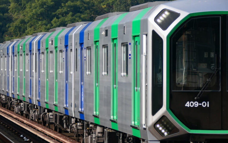 Osaka-Metro_Series400-409-01