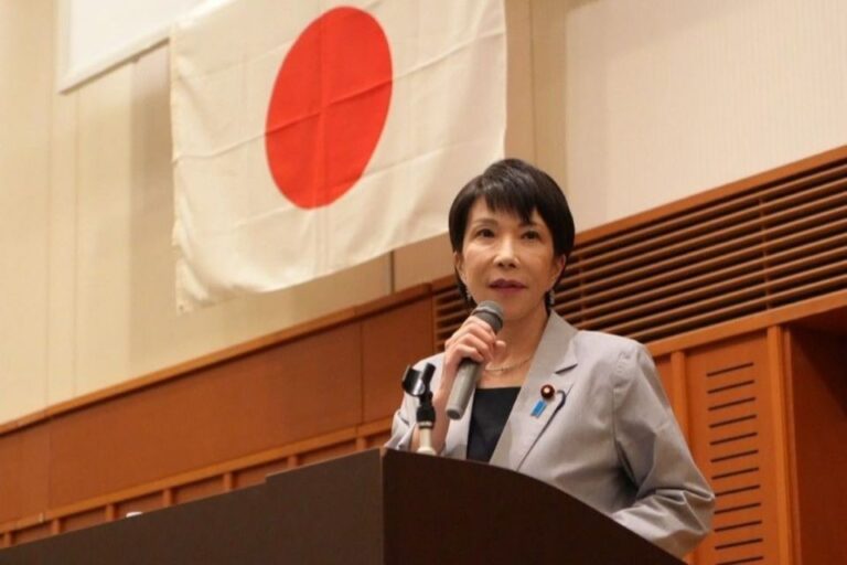 Sanae takaichi - economia