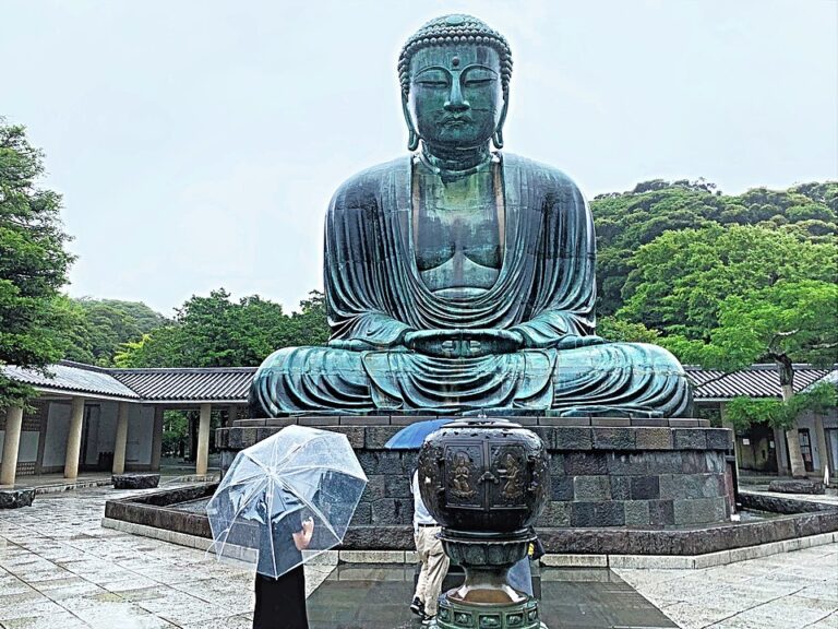 The_Great_Buddha_of_Kōtoku-in