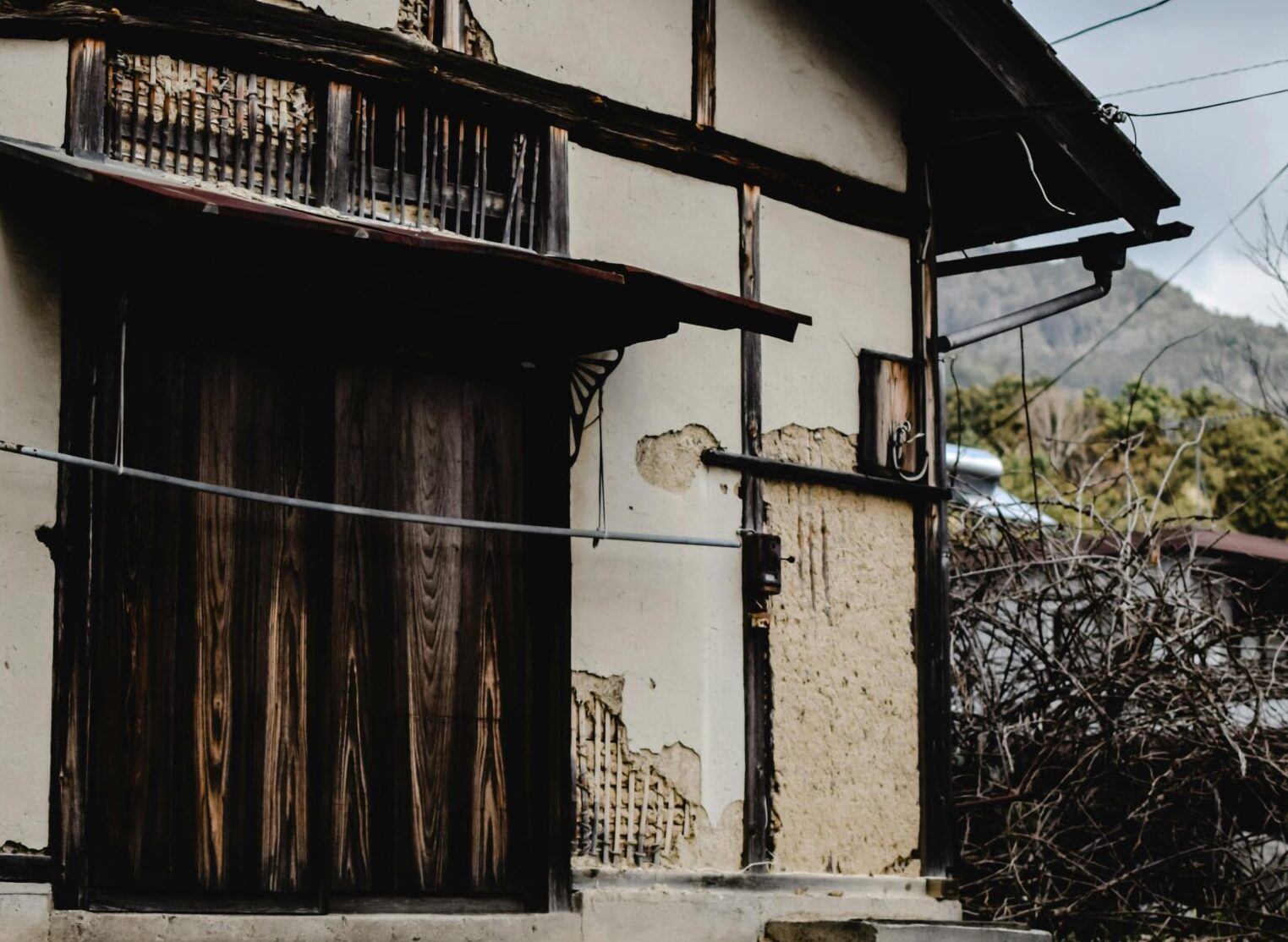 Homem é acusado de atrair jovens pela redes sociais para cometer suicídio no Japão