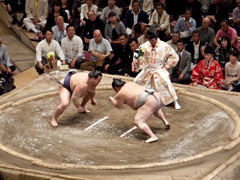 960px-Sumo-Japan