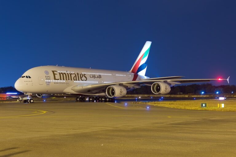 voo - avia- aeroporto narita - emirates - evacuação no oriente médio