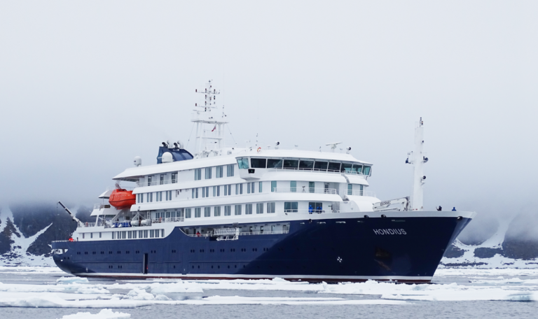 MV_Hondius