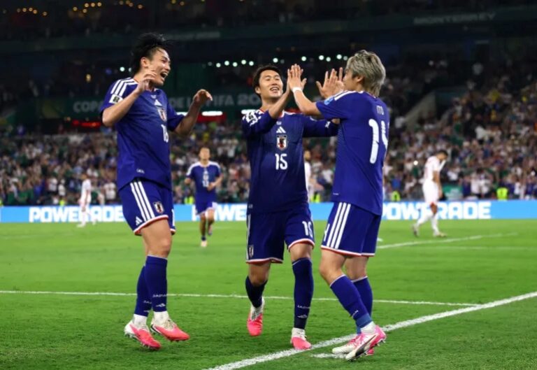 Japao x Tunisia