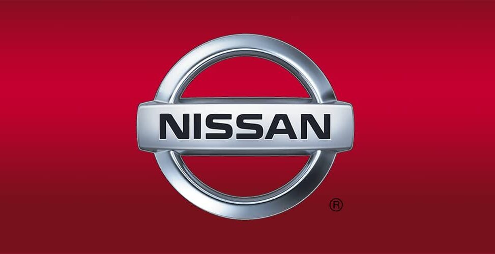 Nissan lança novo Elgrand no Japão para disputar mercado de minivans com a Toyota