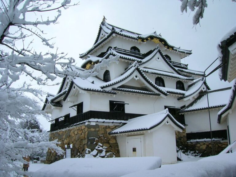 HIkoneCastle01